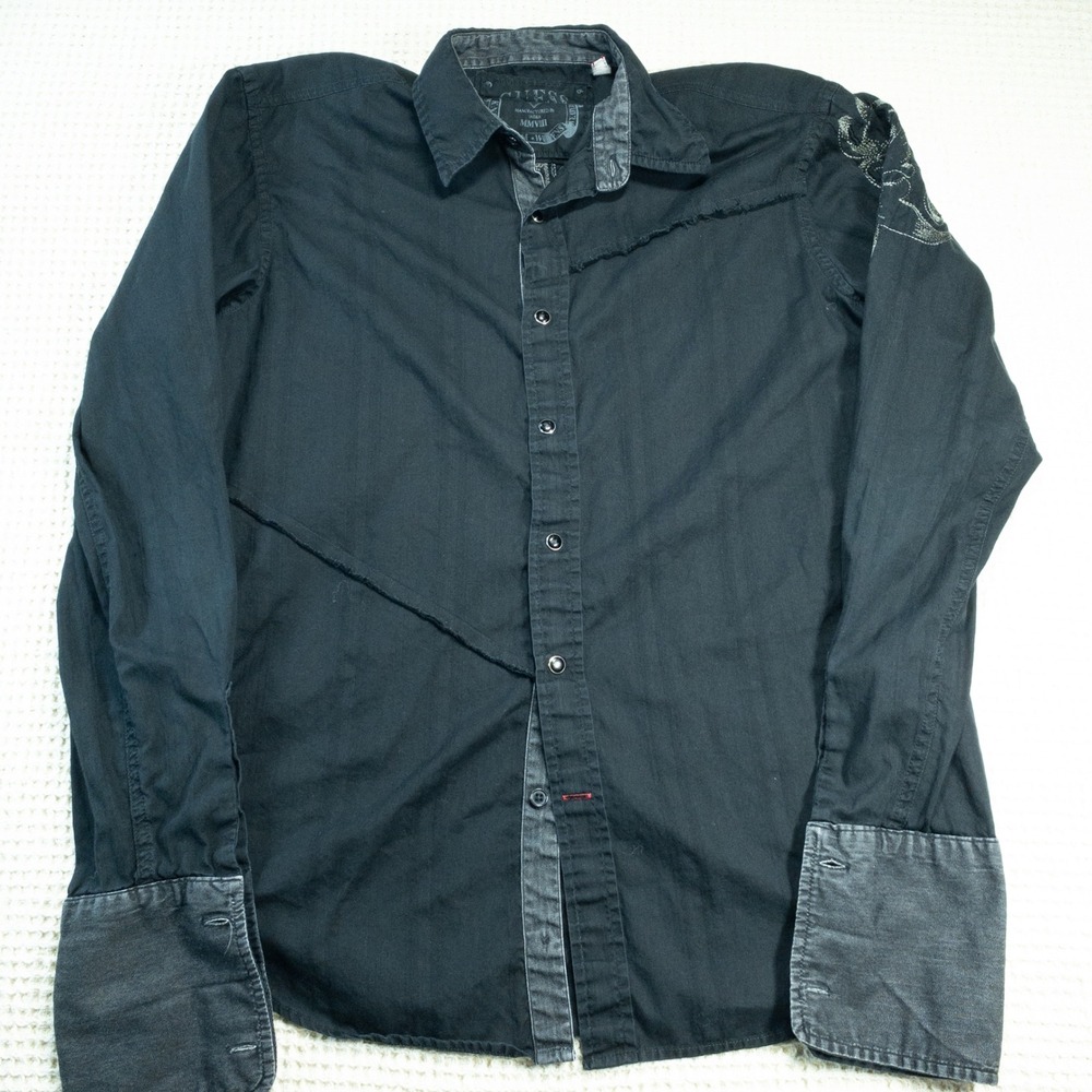 Guess Mens Black Embroidered Back Graphic Button Down Shirt Small MMVIII